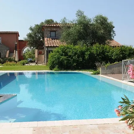 Le Ginestre 3* Saturnia